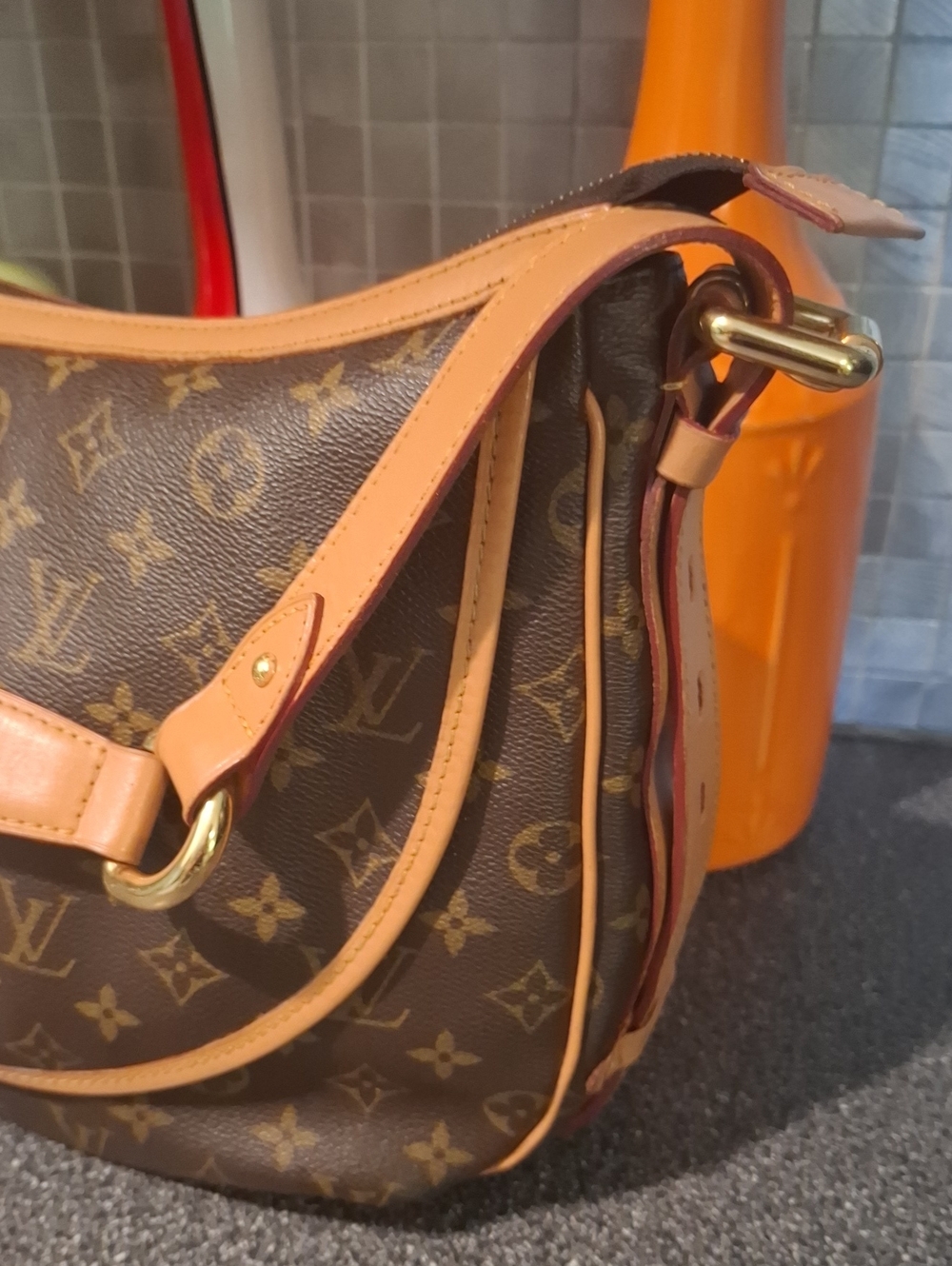 Louis Vuitton Monogram Tulum Bag - Picture 16 of 17